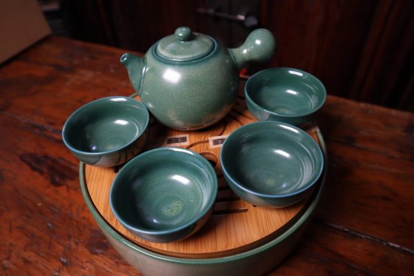 Yin Yang Design Deluxe Tea set Giftbox - Image 4