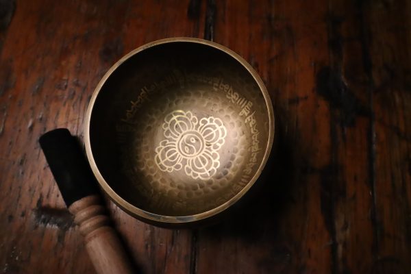 Tibetan Singing Bowl - Hand Hand Hammered Dorje Etched Hand - Image 2